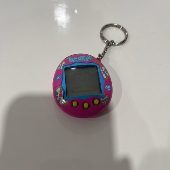 Tamagotchi Connection V2 2005 - Rare - Tropical Flowers - Tested Working! - Picture 1 of 2